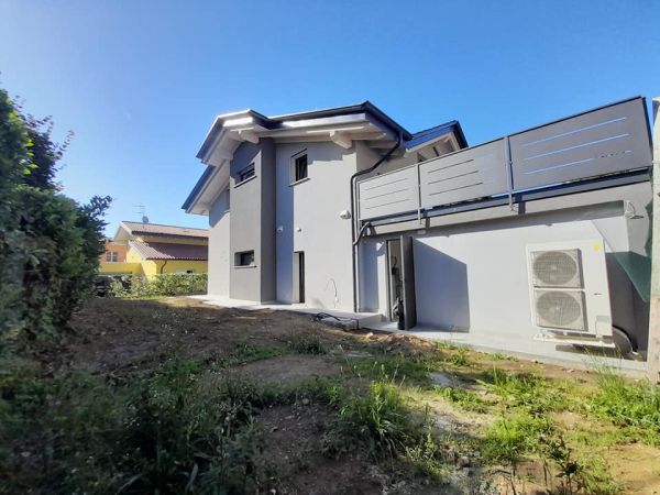 Villa singola di 180mq con box doppio